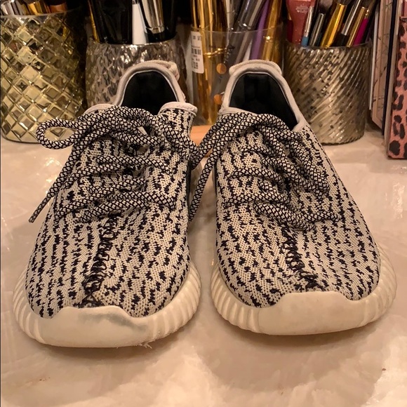 Sold Yeezy Boost 350 “Turtle Dove” - Picture 2 of 7